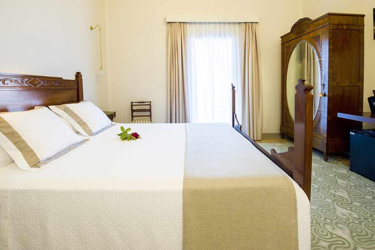 Bolet Casa Modernista Bed and Breakfast Castellvi de la Marca Εξωτερικό φωτογραφία