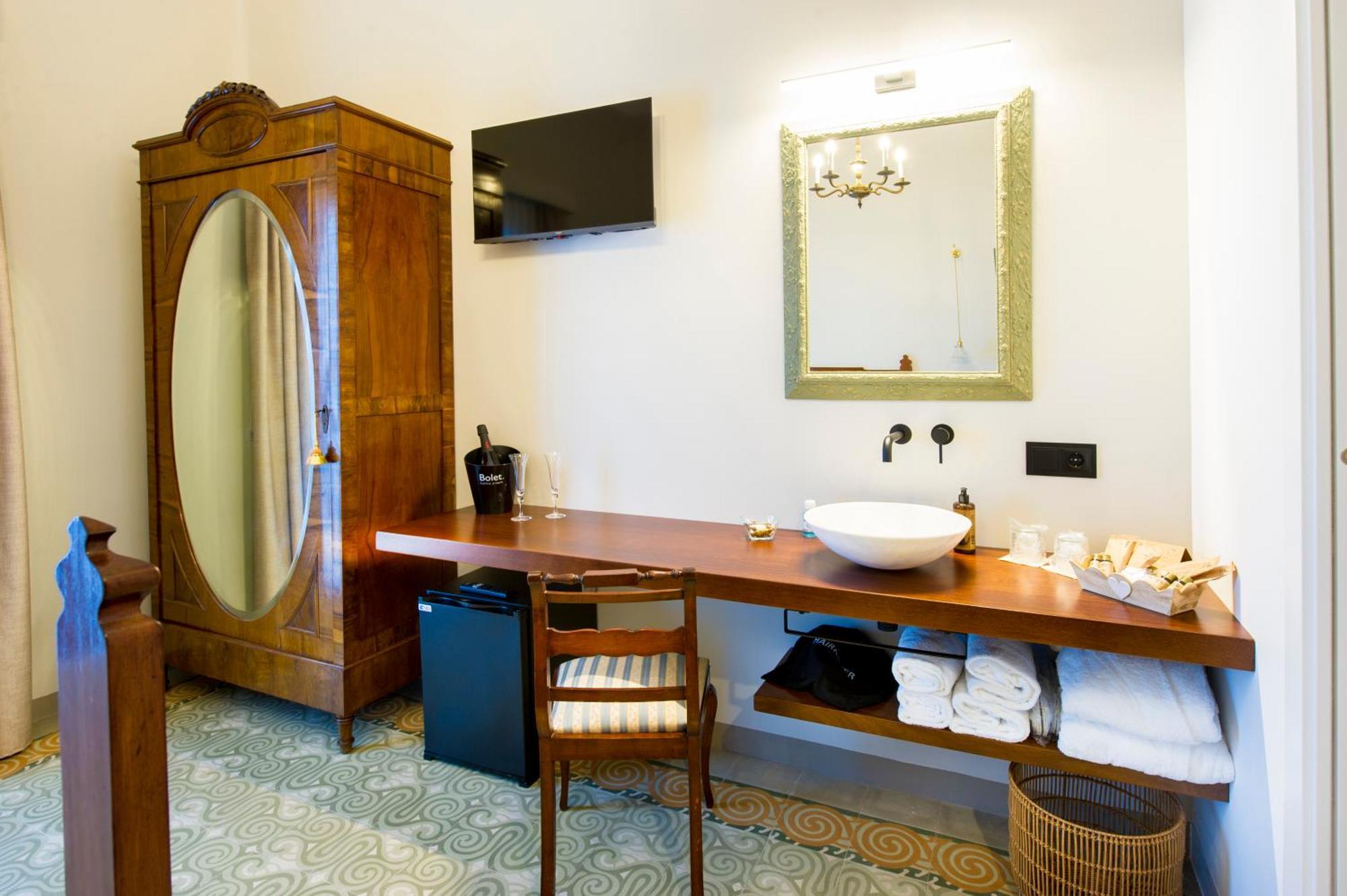 Bolet Casa Modernista Bed and Breakfast Castellvi de la Marca Εξωτερικό φωτογραφία