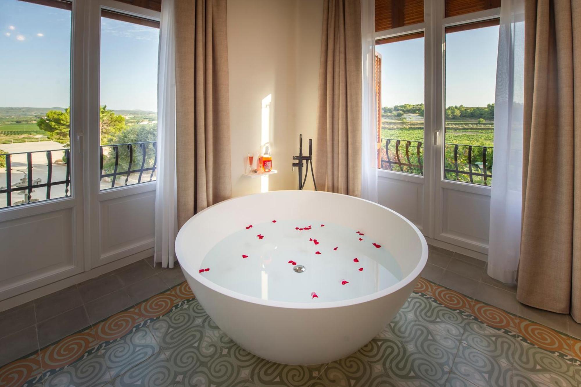 Bolet Casa Modernista Bed and Breakfast Castellvi de la Marca Εξωτερικό φωτογραφία